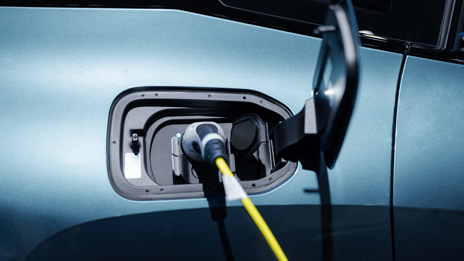 Laddkabel för elfordon: Vilken är rätt för dig? - eviQ