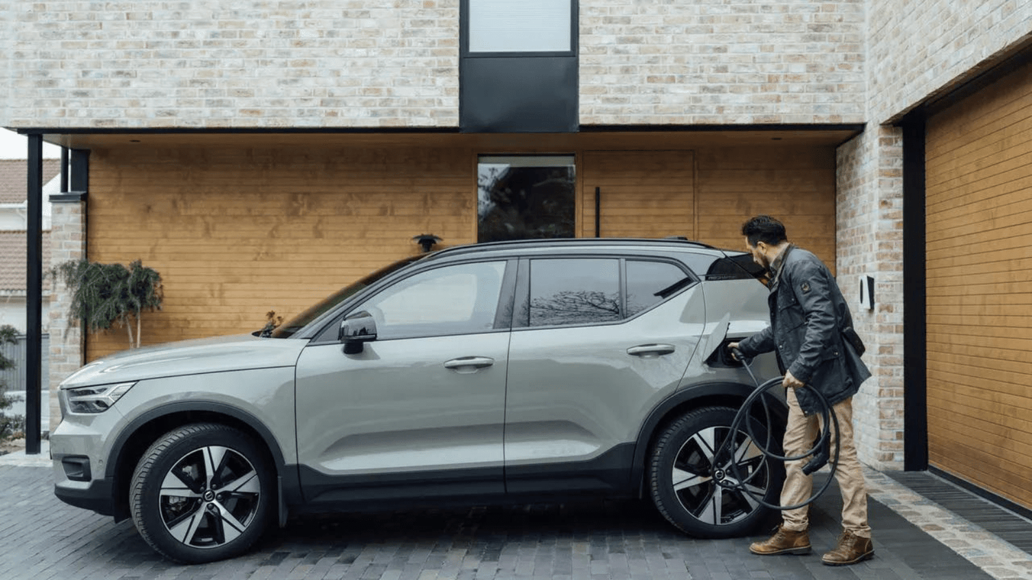 Lastbalansering för elbilsladdning – En nödvändighet för hållbar och effektiv energianvändning - eviQ