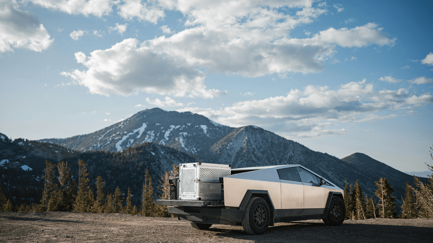 Tesla Cybertruck – Kan robottaxin nå svenska vägar? - eviQ