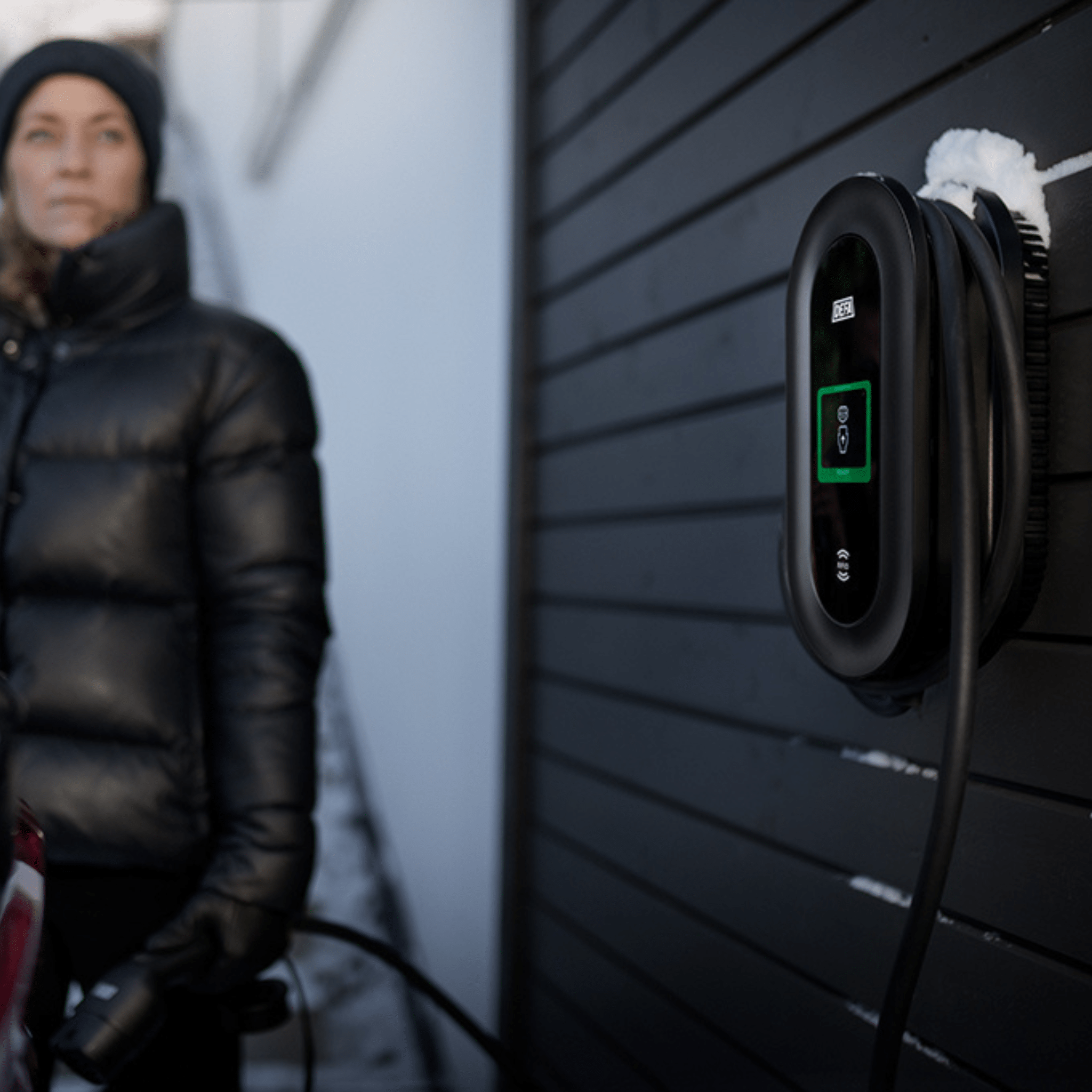 DEFA Power - Laddbox - eviQ