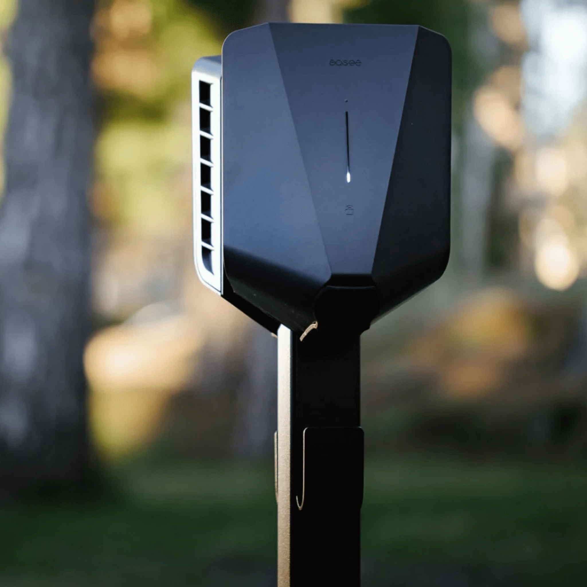 Easee Base Laddstolpe - eviQ